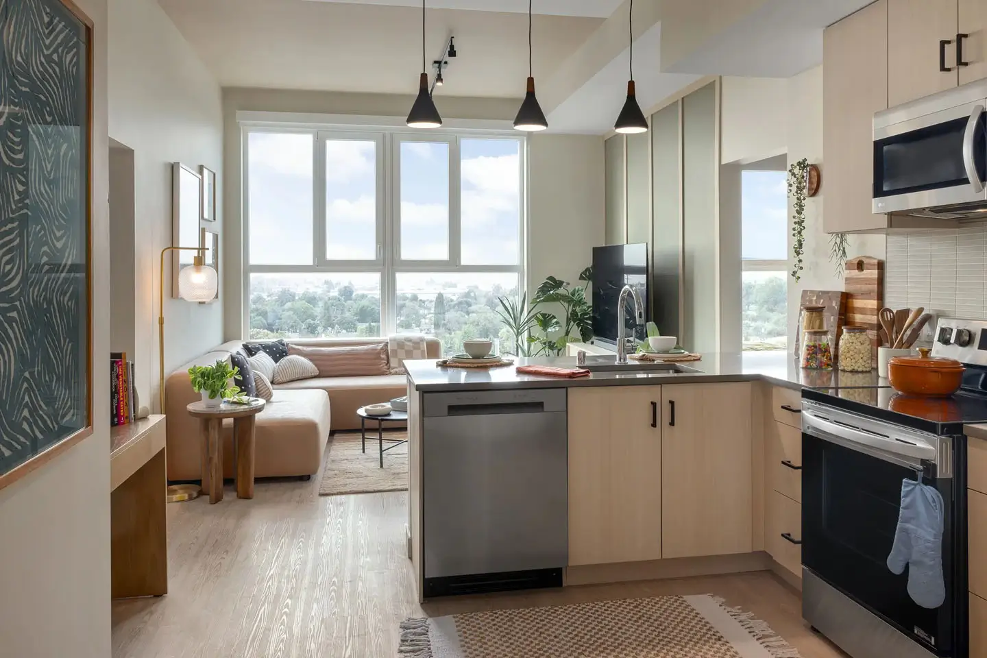 furnished apartment kitchen